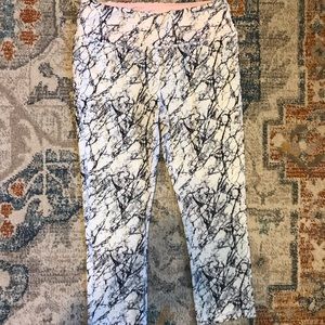 Crop yoga pants